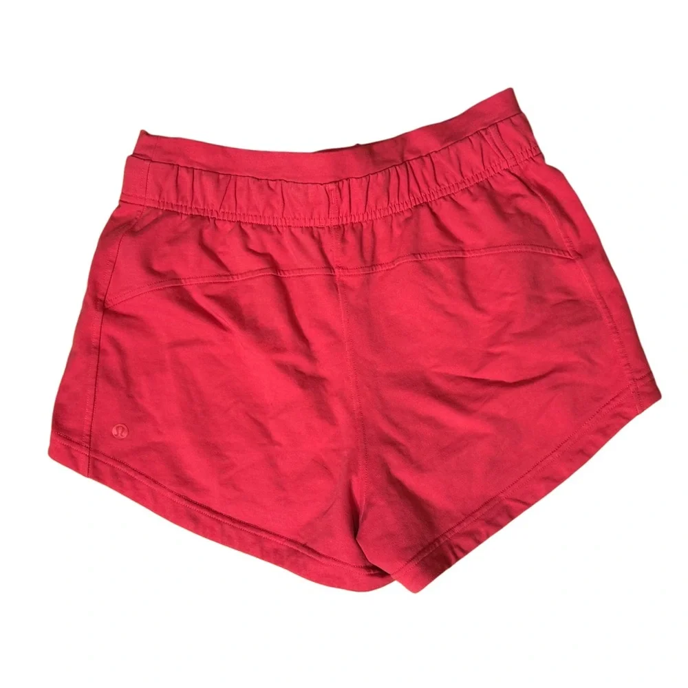 Lululemon Inner Glow High-Rise Short 3
